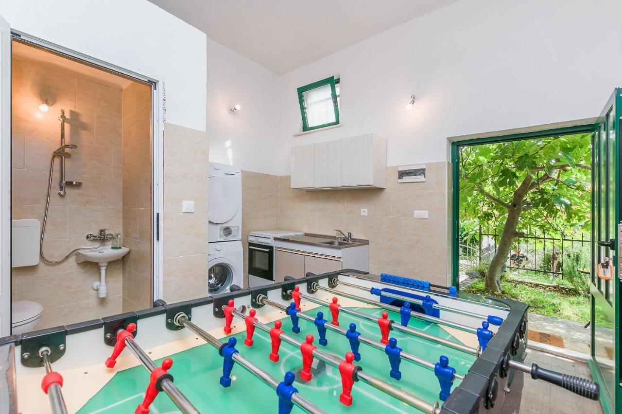 Villa Holiday Home Zvecanje المظهر الخارجي الصورة