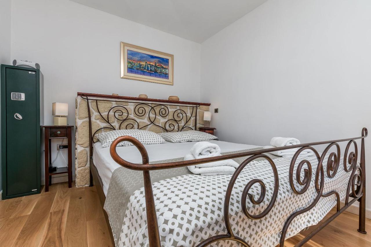 Villa Holiday Home Zvecanje المظهر الخارجي الصورة